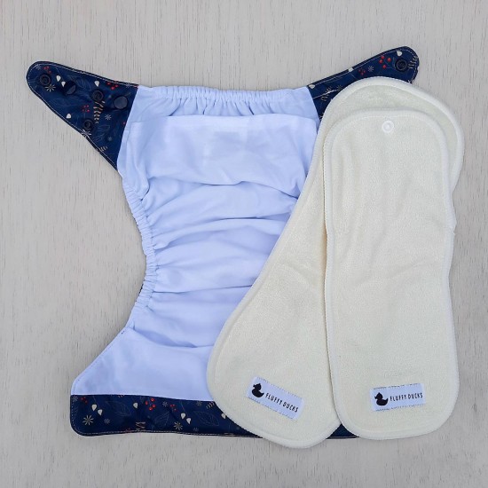 Fluffy Ducks OSFM Nappy (2-in-1 : AI2 snap-in and pocket)