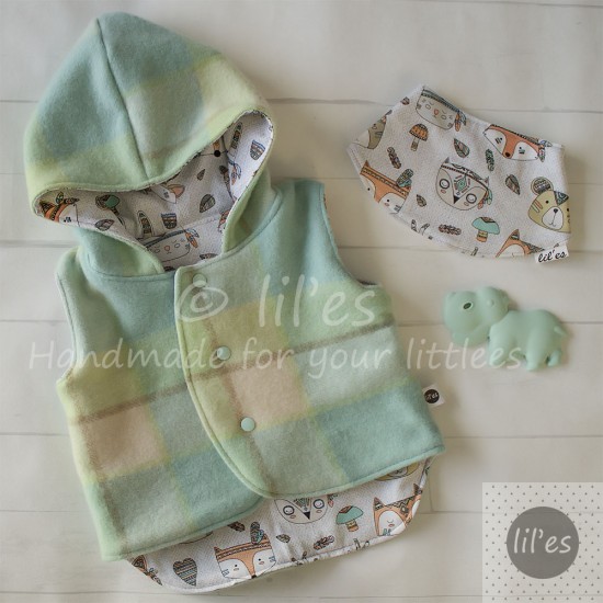 Lil'es Reversible Hooded Woollen Vest - Pastels/Woodlands